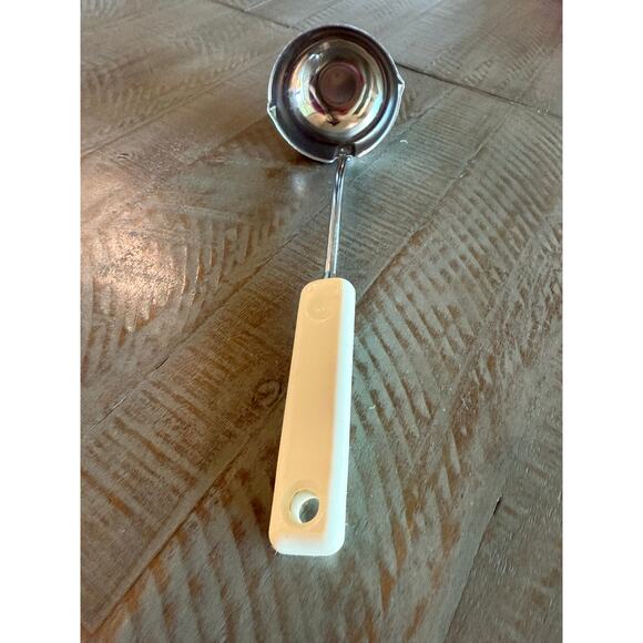 Vintage Ekco Stainless Steel Soup Ladle White Handle Double Spout 10.5" - Picture 4 of 7